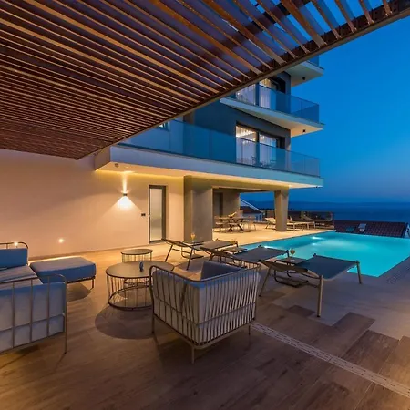 Vila Beautiful Rhapsody 1 *